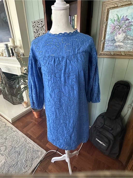 kate spade Dresses & Skirts - Kate Spade Floral Eyelet Puff Sleeve Dress in Sapphire Haze/Blue
 100% Cotton